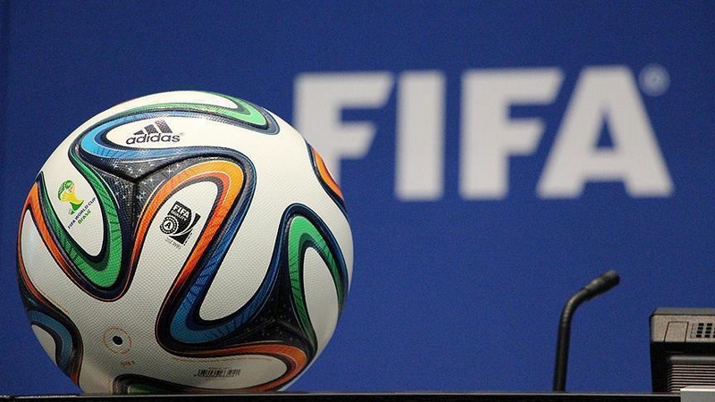 Liên đoàn bóng đá thế giới hay được gọi là FIFA Liên đoàn bóng đá thế giới hay được gọi là FIFA